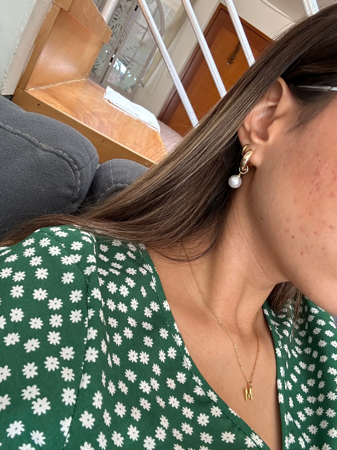 Customer photo review of Par Arracada Con Perla Redonda