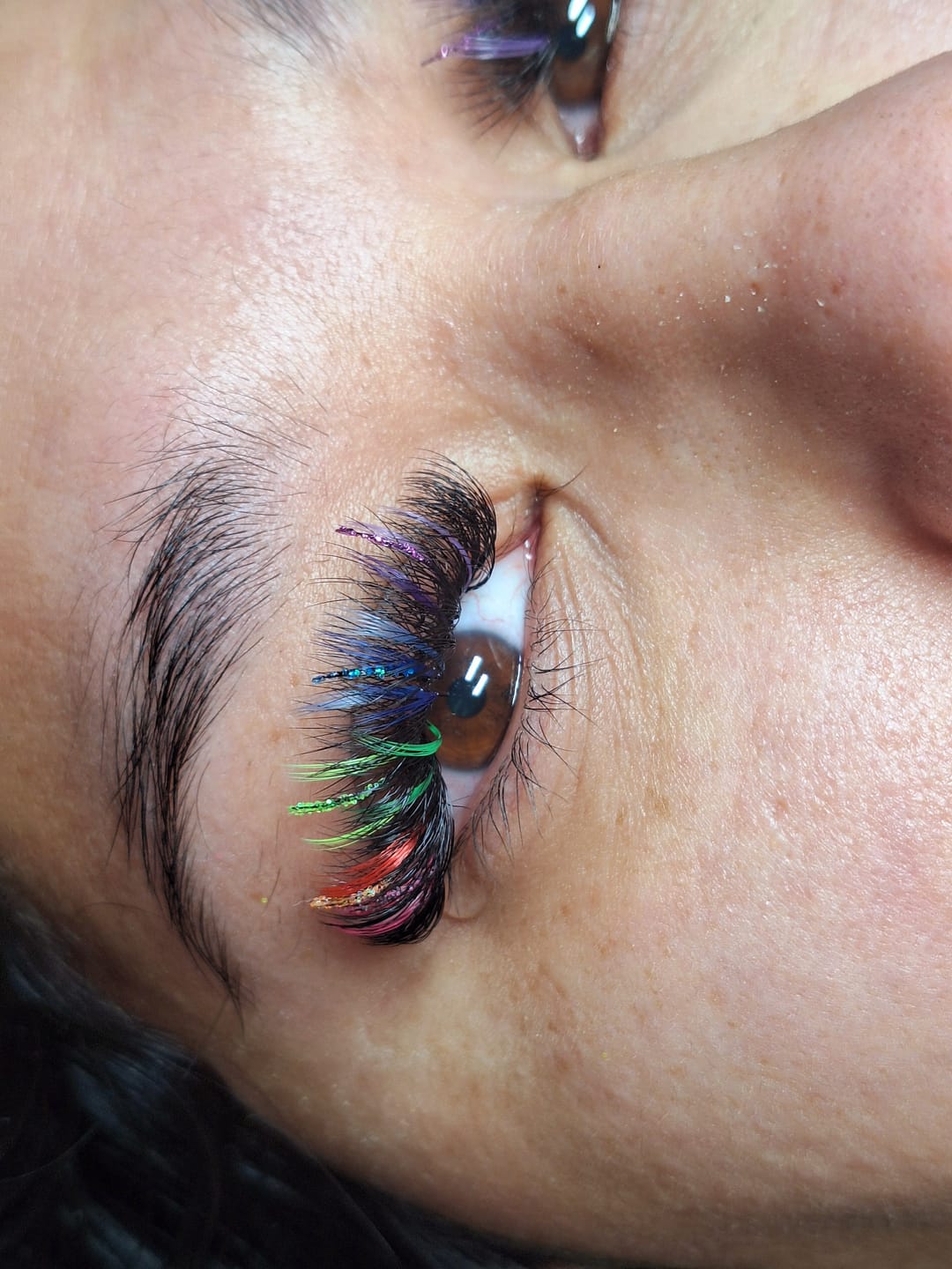 Customer photo review of Violet Mysterious Lash