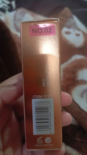 Customer photo review of O.TWO.O LIQUID DROP FOUNDATION