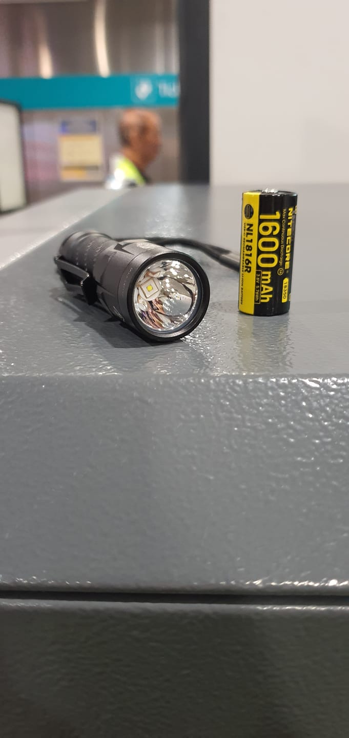 Customer photo review of NL1816R (1600mAh - 3A) for MT1C PRO