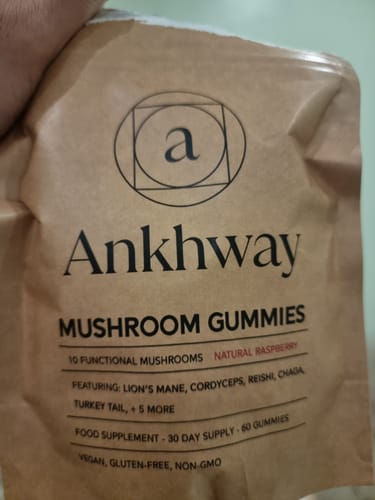 Customer photo review of Mushroom Gummies