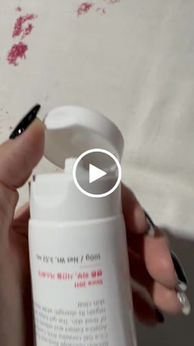 Customer video review of GOODBYE REDNESS CENTELLA GEL