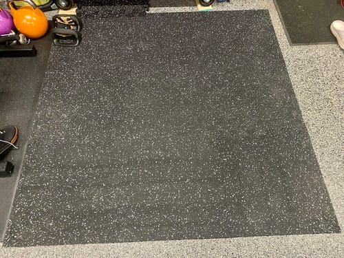 Customer photo review of Tapis de Sol en Caoutchouc de 50X50 cm