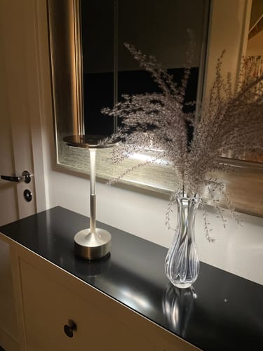 Customer photo review of Bordslampa Iron - Portabel - Batteridriven 4000 mAH