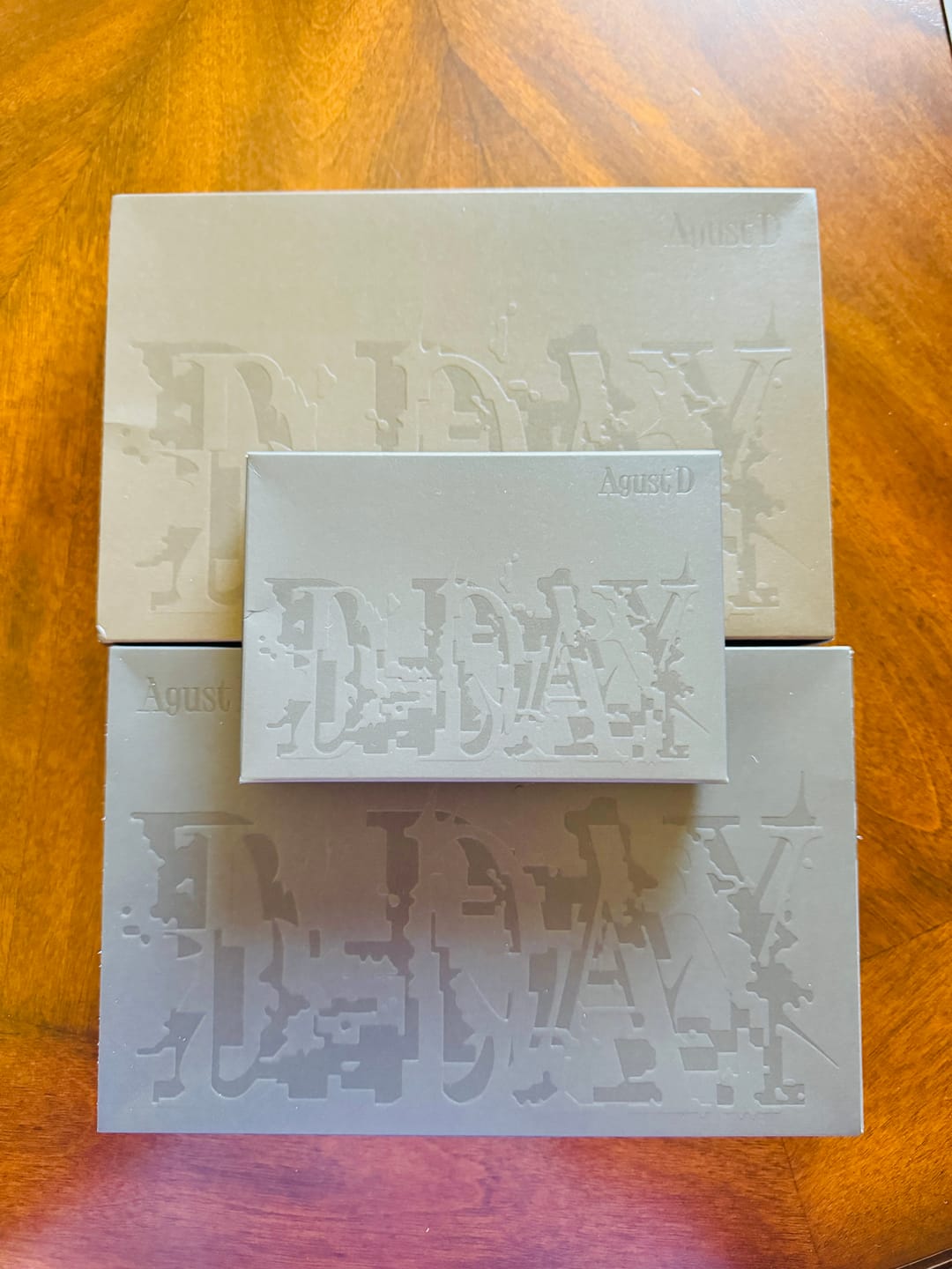 Customer photo review of BTS SUGA - D-DAY 1ST SOLO ALBUM