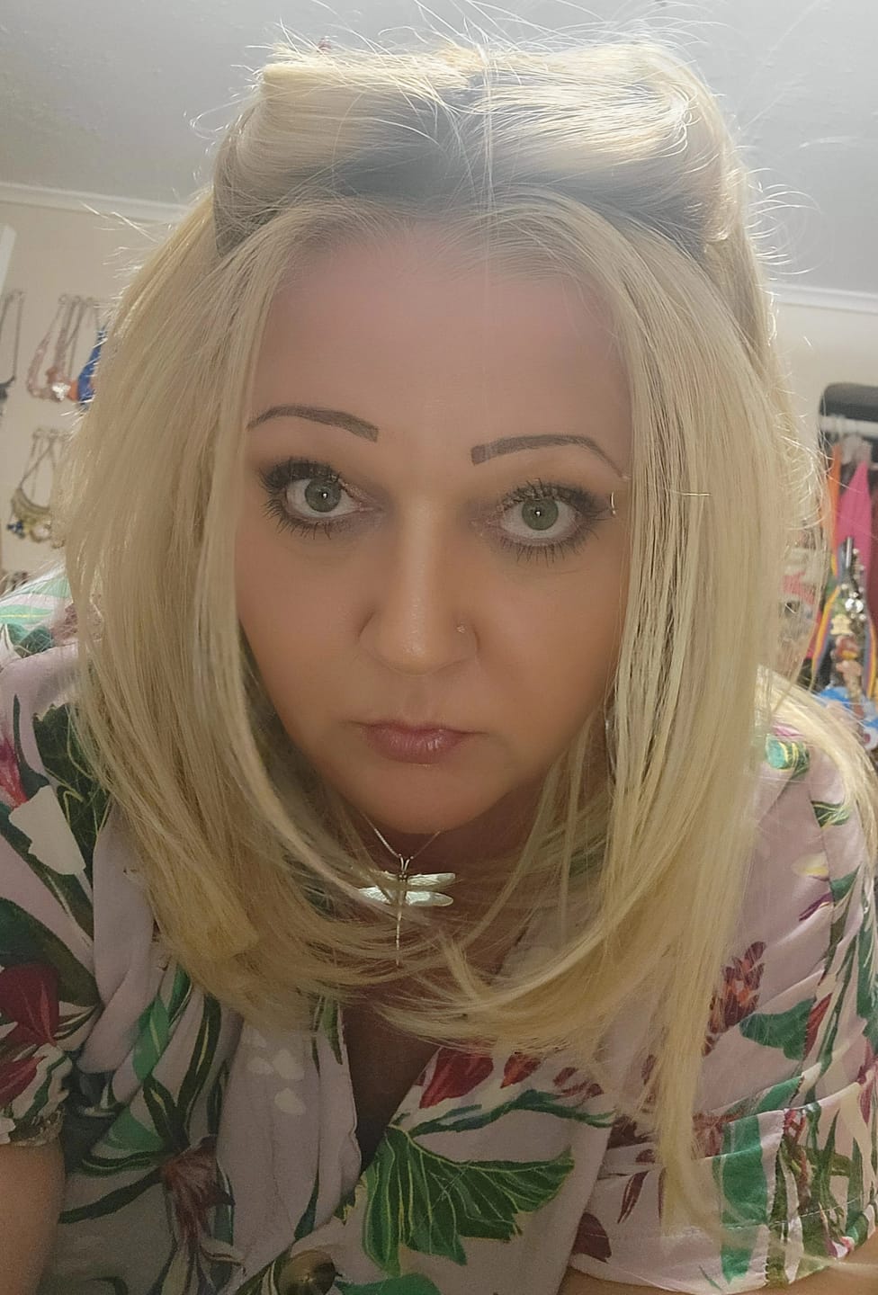 Customer photo review of GRAND ENTRANCE - Champagne Blonde