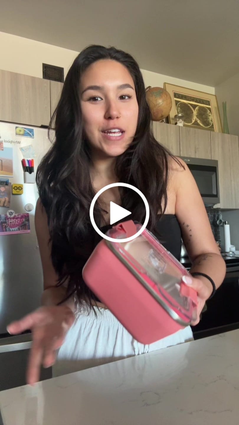 Customer video review of 9x6 Travel Lunch Box