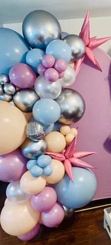 Customer photo review of The Wild Dreams Balloon Garland Kit