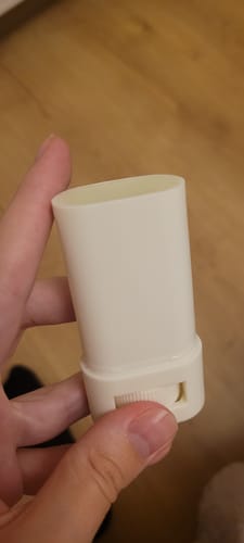 Customer photo review of Beauty of Joseon Matte Sun Stick Mugwort + Camelia SPF50+ pieštukinė apsauga nuo saulės