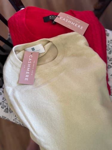 Customer photo review of Men's Scottish Pale Yellow Cashmere Crew Neck Jumper XL