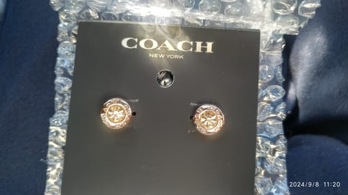 Customer photo review of Open Circle Stone Stud Earrings (Rose Gold)