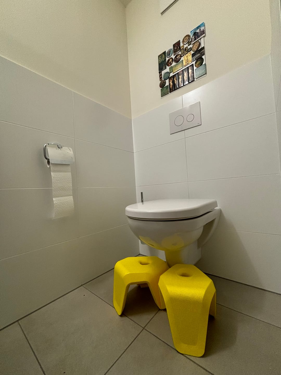 Customer photo review of stuul® Toilet Stool | The Poop Stool - Made in Germany (Neon Collection)