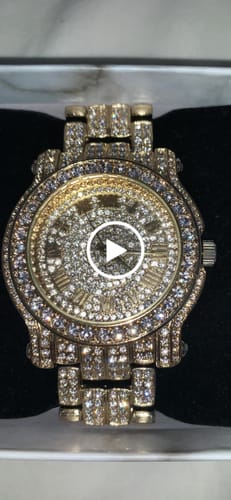 Customer video review of Amazing Bling Bling Gold Hip Hop Watch