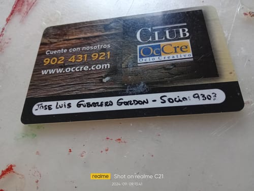 Reseña con foto de un cliente sobre Sierra 32 con mango