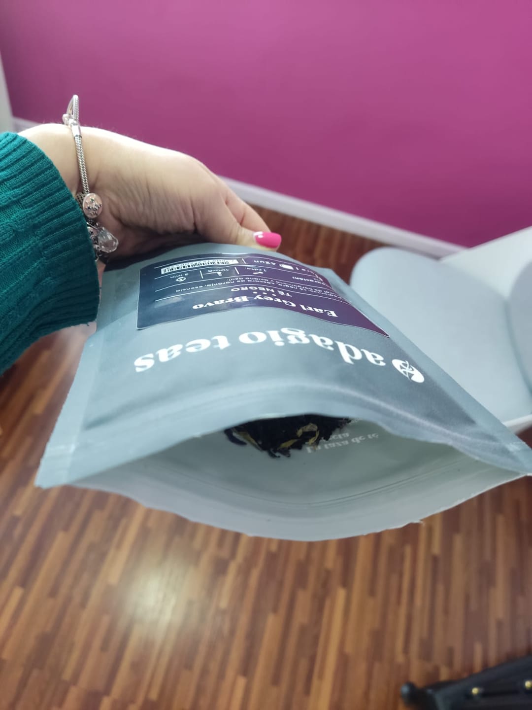 Customer photo review of Earl Grey Bravo