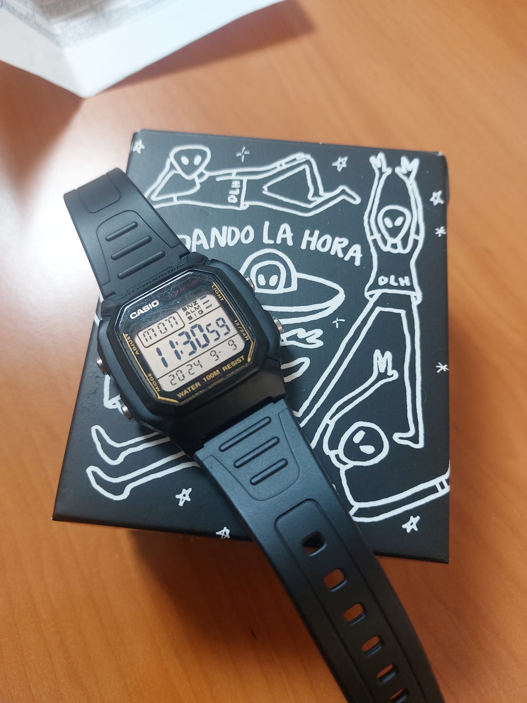 Customer photo review of Reloj Casio Vintage W-800H-1AVDF Líneas Azules