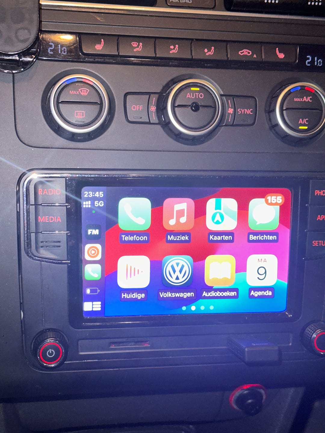 Customer photo review of Siltcon® 2-in-1 CarPlay / Android Auto Dongle