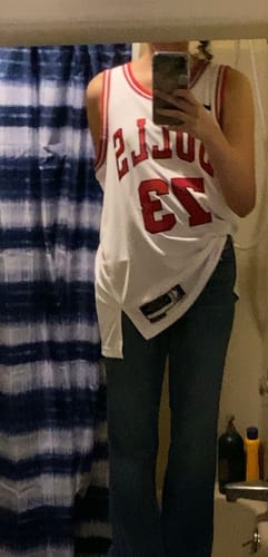 Customer photo review of New Jeans Basketball Jersey // White and Red