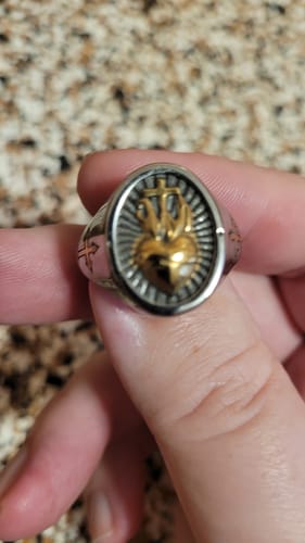 Customer photo review of Discount Today: Sacred Heart Of Jesus Cross Ring