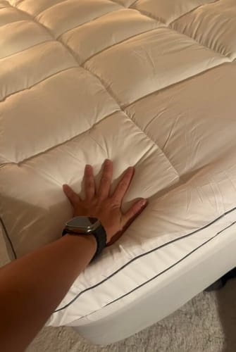 Customer photo review of VigorEight™ - Luxury Plus Mattress Topper