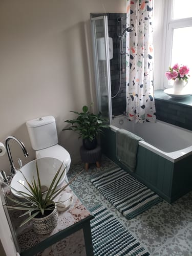 Customer photo review of Nuie Comfort Height Close Coupled Toilet with WC Single Flush Push Button Cistern & Soft Close Seat