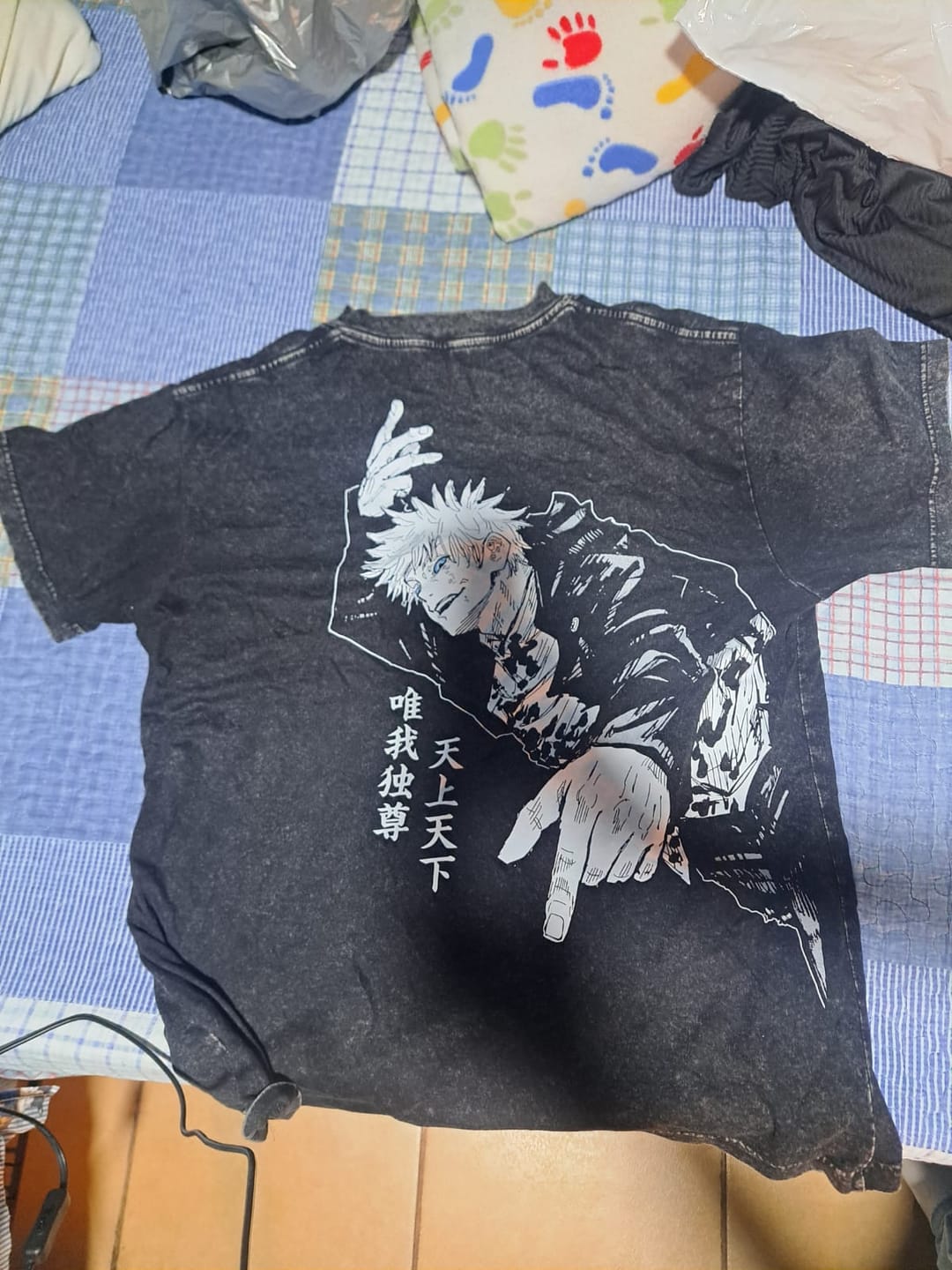 Customer photo review of Camisa Satoru Gojo ACID WASH - Jujutsu Kaisen