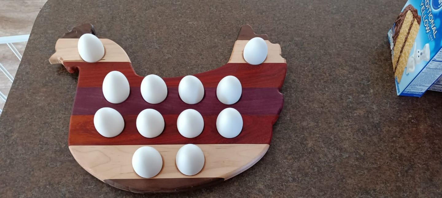 Customer photo review of 15.9x13.5" Chicken Shaped Serving Board Acrylic Router Template