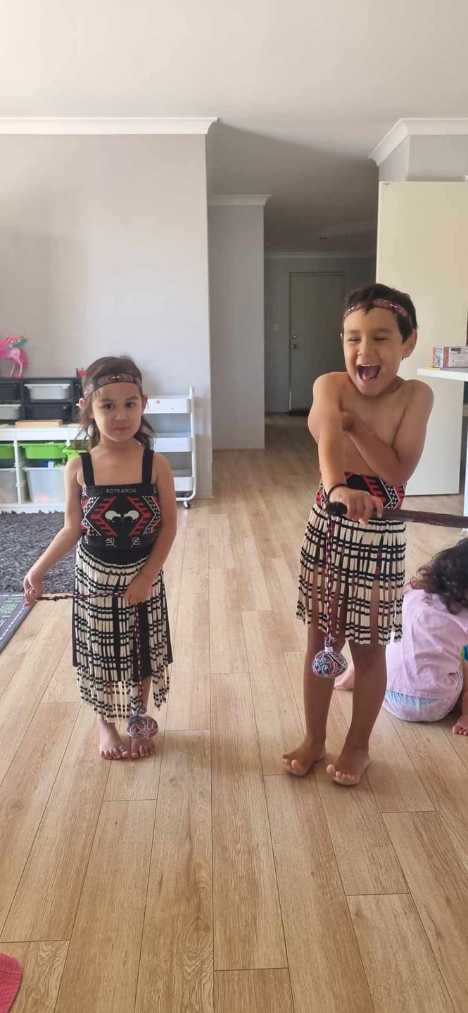 Customer photo review of Kapa Haka Maori Girls Costume