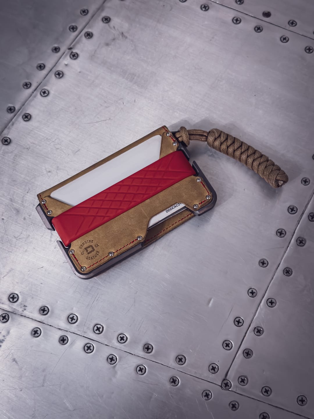 Customer photo review of D01 DAPPER™ BIFOLD WALLET - SPECIAL EDITION - SLATE GREY