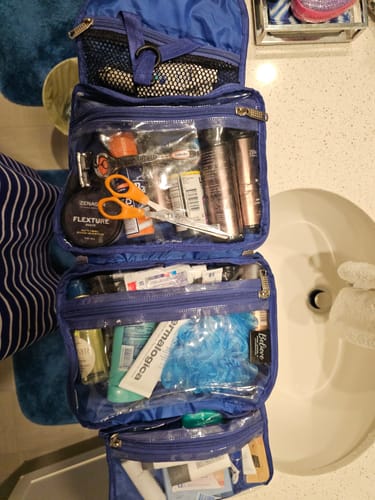 Customer photo review of Zeta Toiletry bag