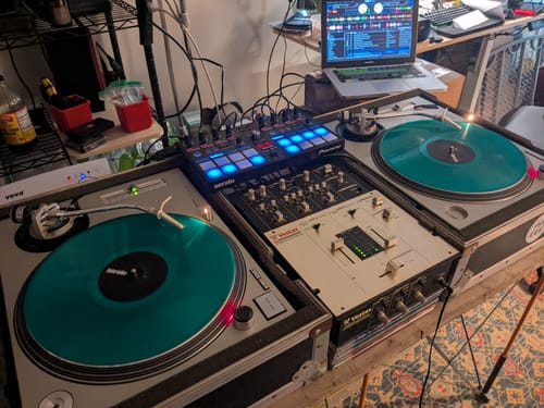 Customer photo review of Dr. Suzuki - Mix Edition Slipmat Pair (WHITE)