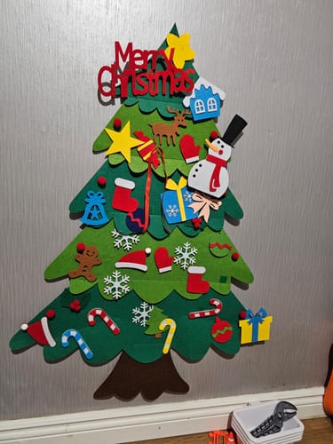 Customer photo review of Felt Christmas Tree - Montessori Kids Toy