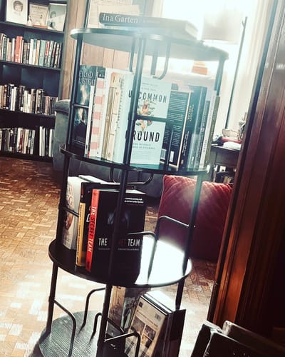 Customer photo review of Flycity 3-5 Tier Rotating Bookshelf With 360° Spinning Display