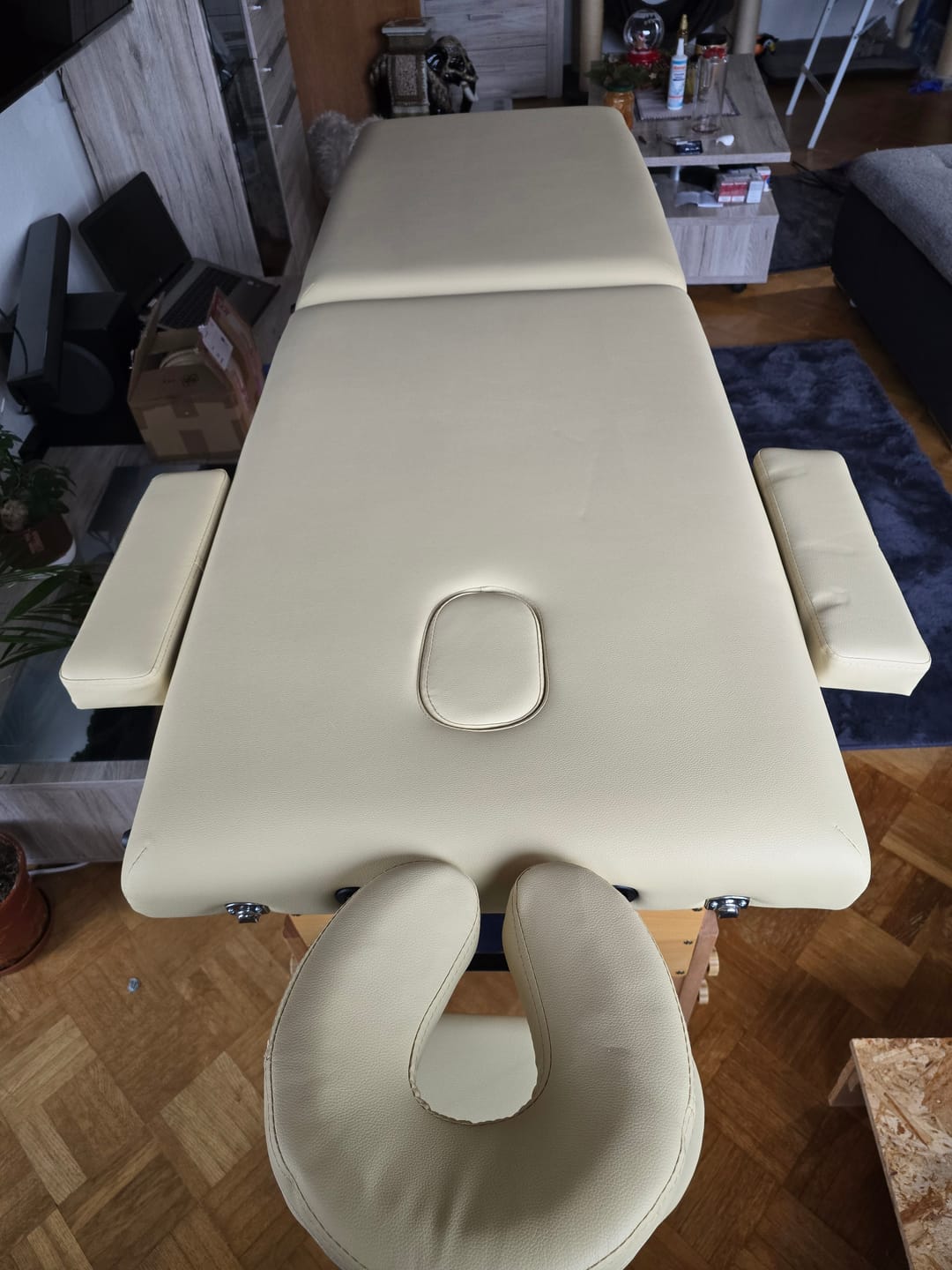 Customer photo review of Massageliege Klappbar Sofia Light