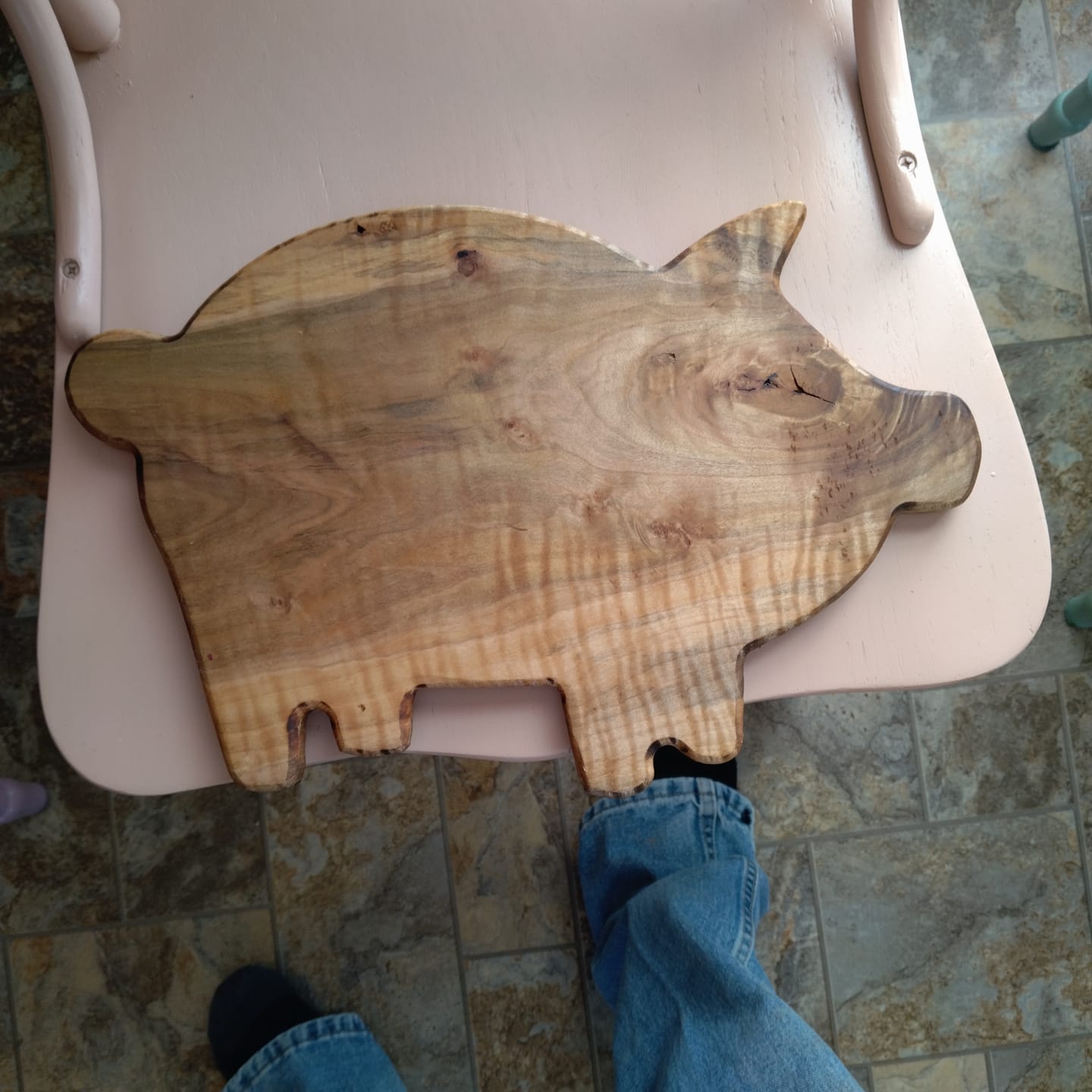Customer photo review of 15.9x10.5" Pig Shaped Serving Board Acrylic Router Template