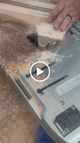 Customer video review of High Performance Template Router Bit - 1/4" Spiral Down Cut Flush Trim Bit