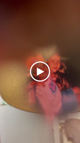 Customer video review of Personalisierte Kreis Halskette mit Foto