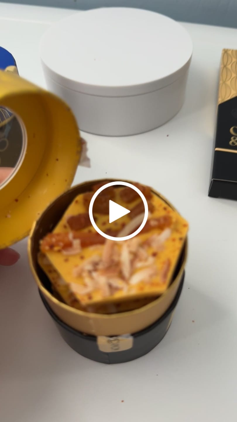 Customer video review of Passionfruit Tajin Mendiants
