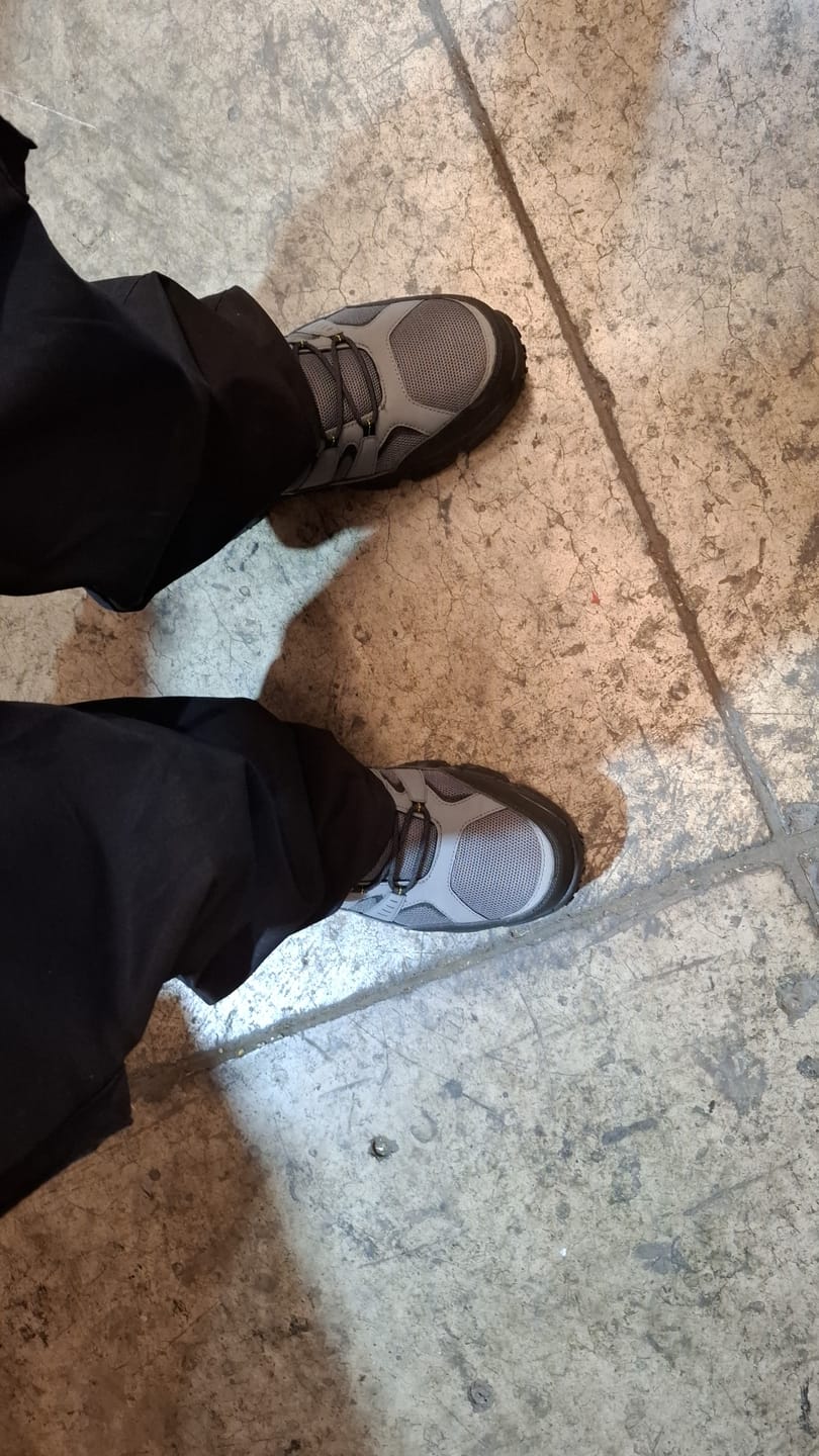 Customer photo review of Zapatilla de Seguridad Skechers Arcket