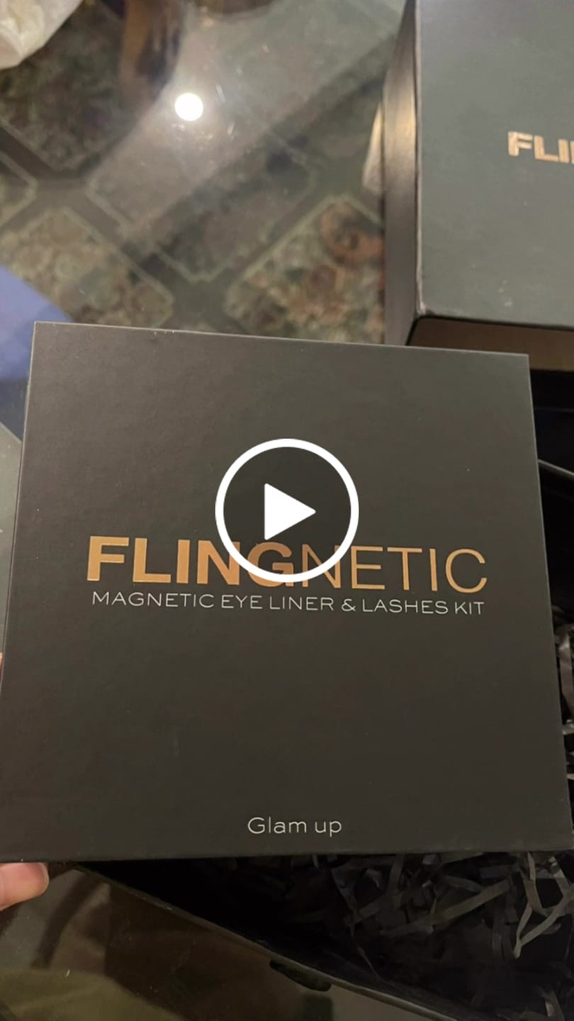 Customer video review of Magnetic Eyeliner & Eye Lashes Kit - Version 2.0