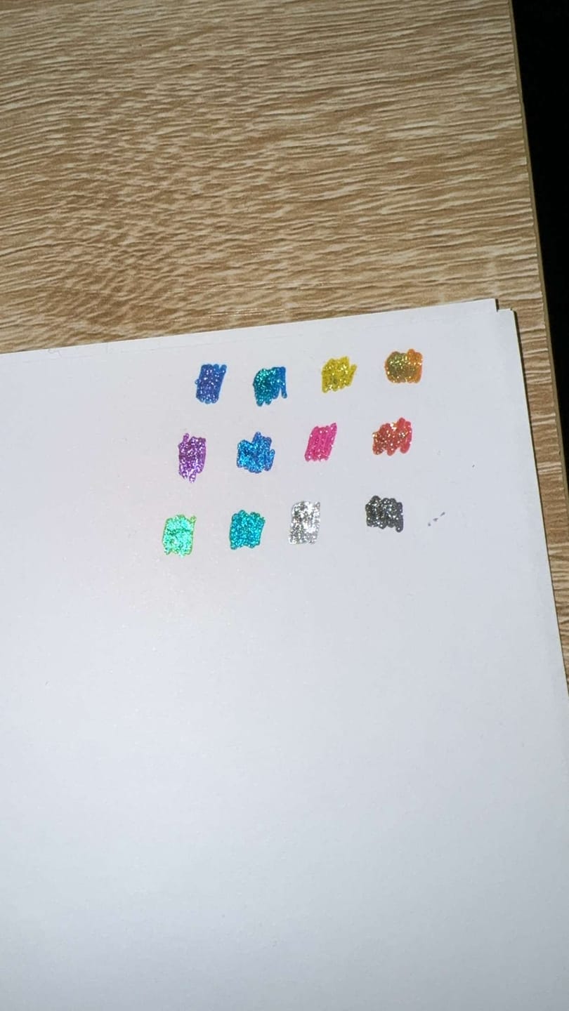 Customer photo review of Ohuhu Glitter Metallic Marker Pens (Australia Domestic Shipping)