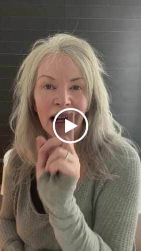 Customer video review of messy