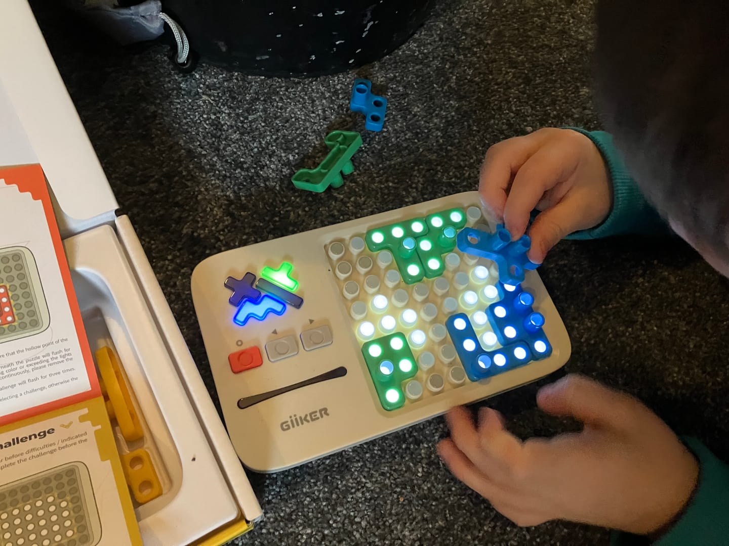 Customer photo review of GiiKER Super Blocks Puzzle Games