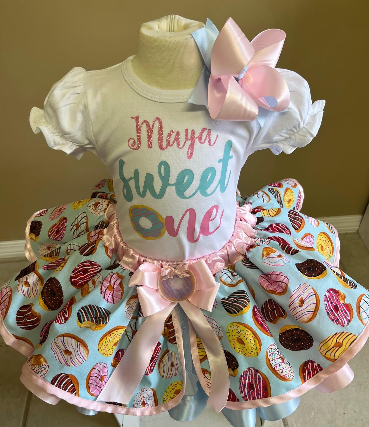 Customer photo review of Girl's Ruffle Short Sleeve Bodysuits