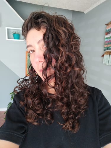 Customer photo review of Crema de Peinar Rulos Definidos 250ml