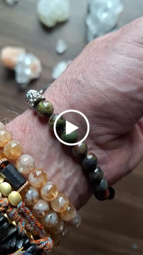 Customer video review of Dragon Blood Jasper Tree of Life Bracelet