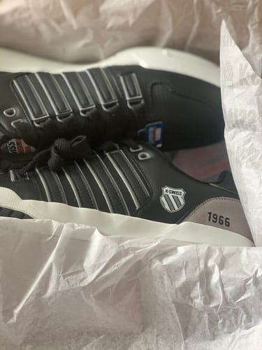 Customer photo review of Tenis Monument Men