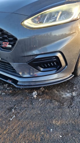 Customer photo review of Fiesta MK8 ST/ST Line "Race" Style Fog Light Armour