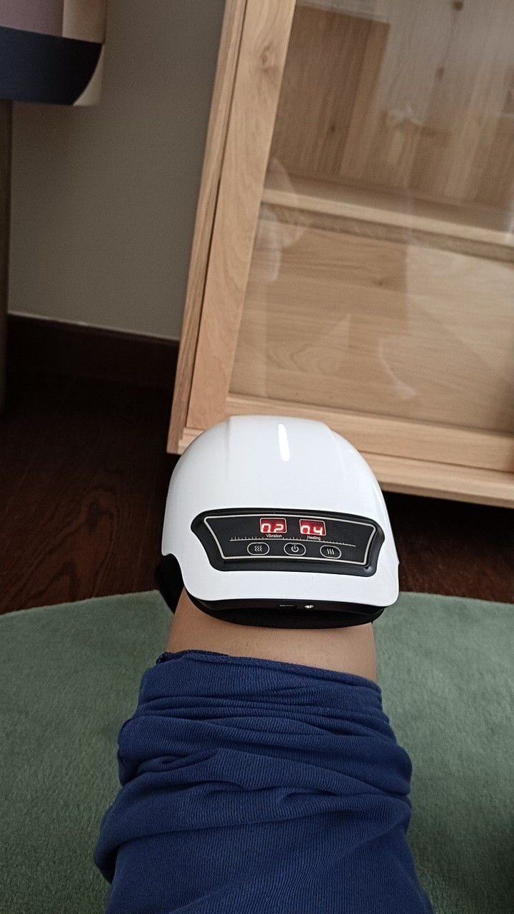 Customer photo review of RestoreKnee™- Knee Massager