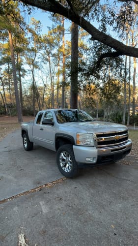 Customer photo review of 07-18 Silverado Sierra 1500 Red Upper Control Arms with 3" Front Leveling Lift Kits